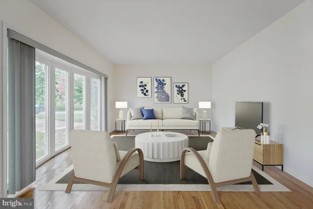 $639,999 | 6121 Squire Lane, Alexandria, VA 22310