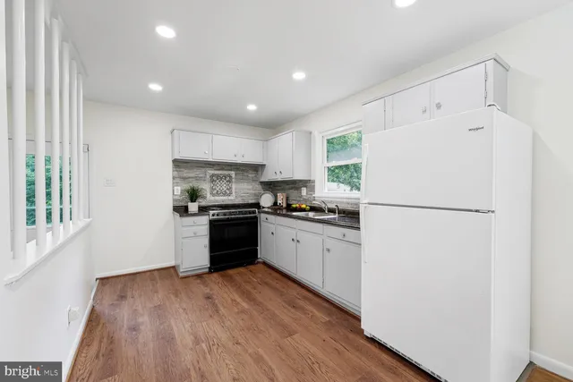 $639,999 | 6121 Squire Lane, Alexandria, VA 22310