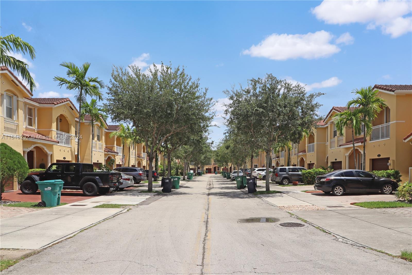 14976 Southwest 9th Lane Miami, FL 33194 - Photo 33 of 46