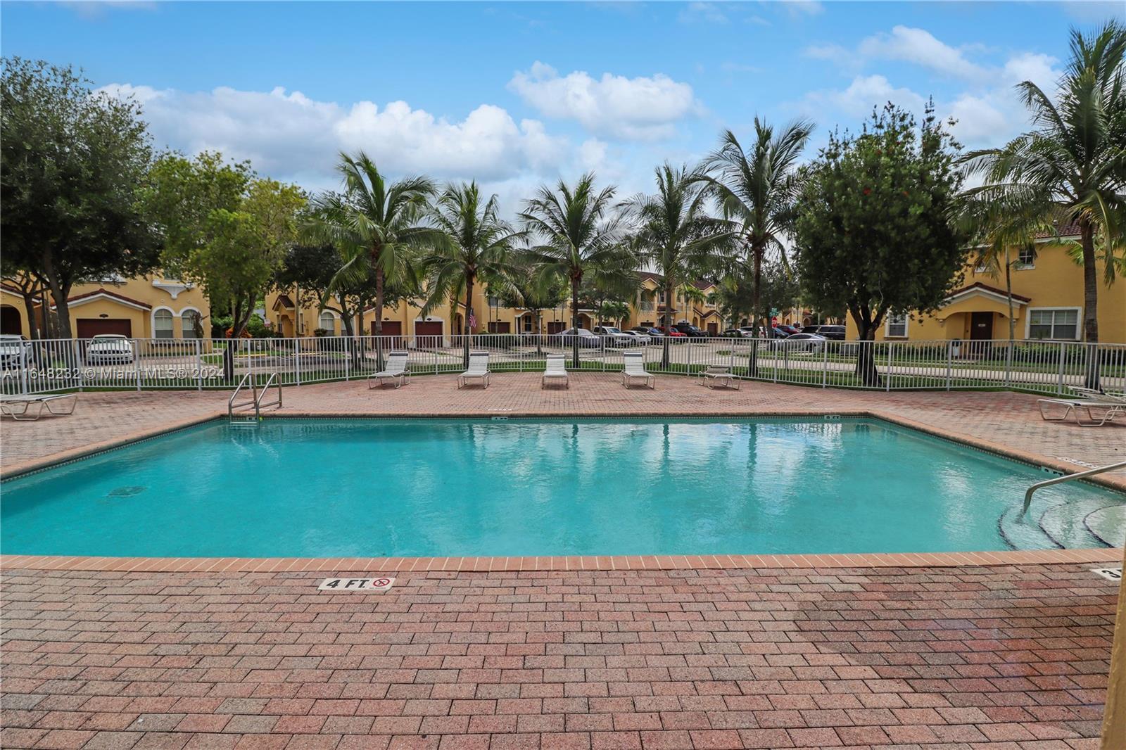 14976 Southwest 9th Lane Miami, FL 33194 - Photo 42 of 46