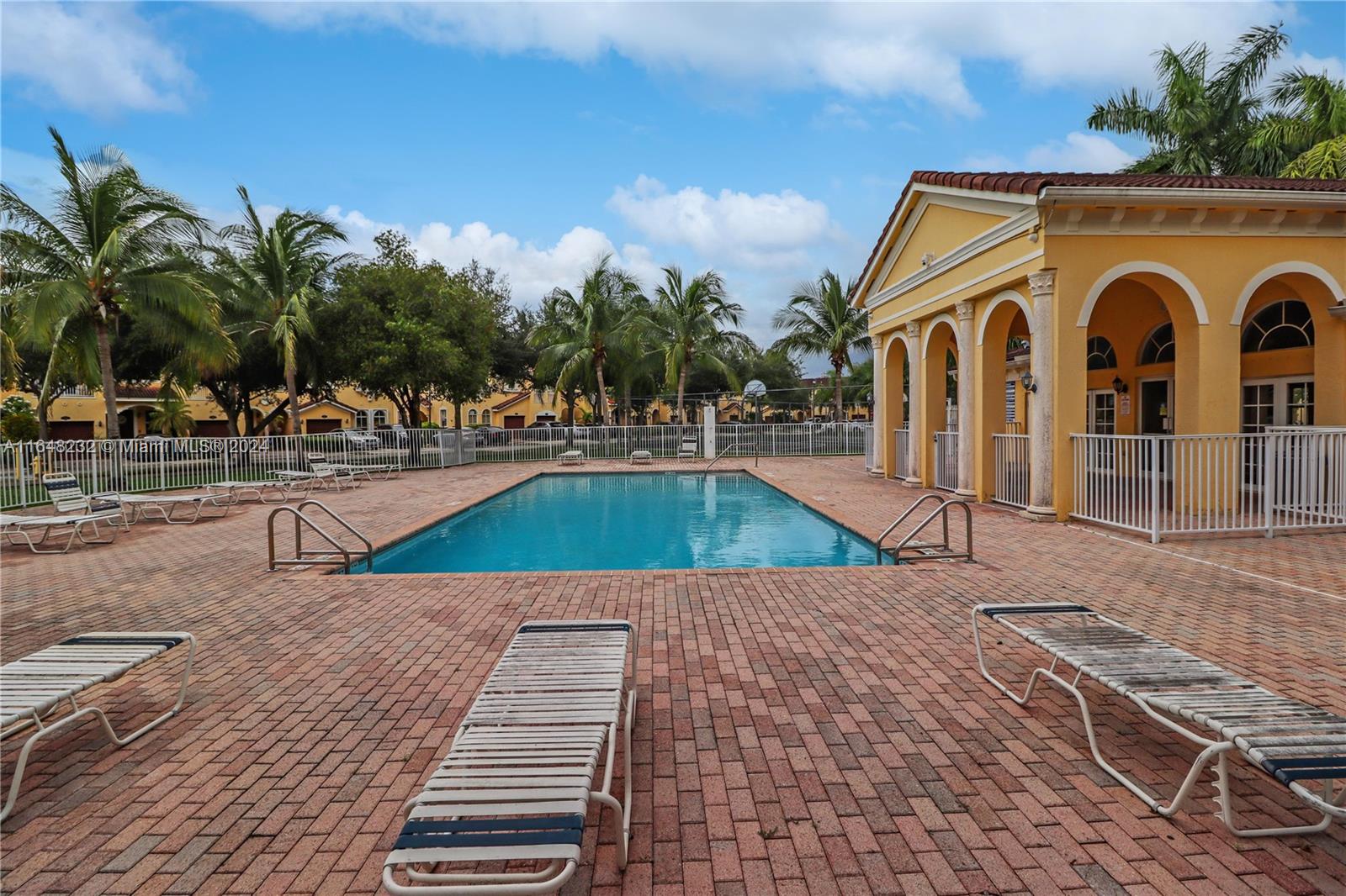 14976 Southwest 9th Lane Miami, FL 33194 - Photo 46 of 46