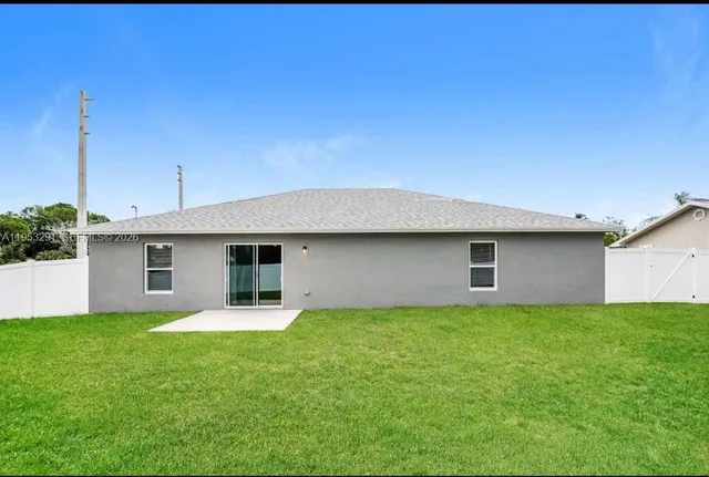 $1,599 | 1702 Southwest Airoso Boulevard, Port St. Lucie, FL 34984