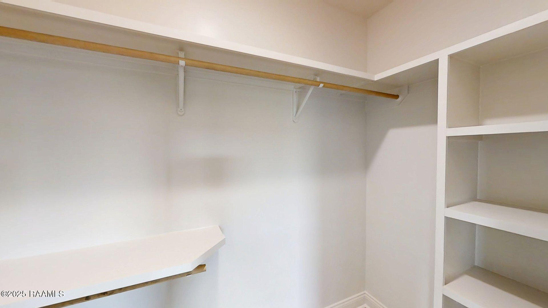 9916 Lou Ella Road Kaplan, LA 70548 - Photo 11 of 20 primary walk in closet