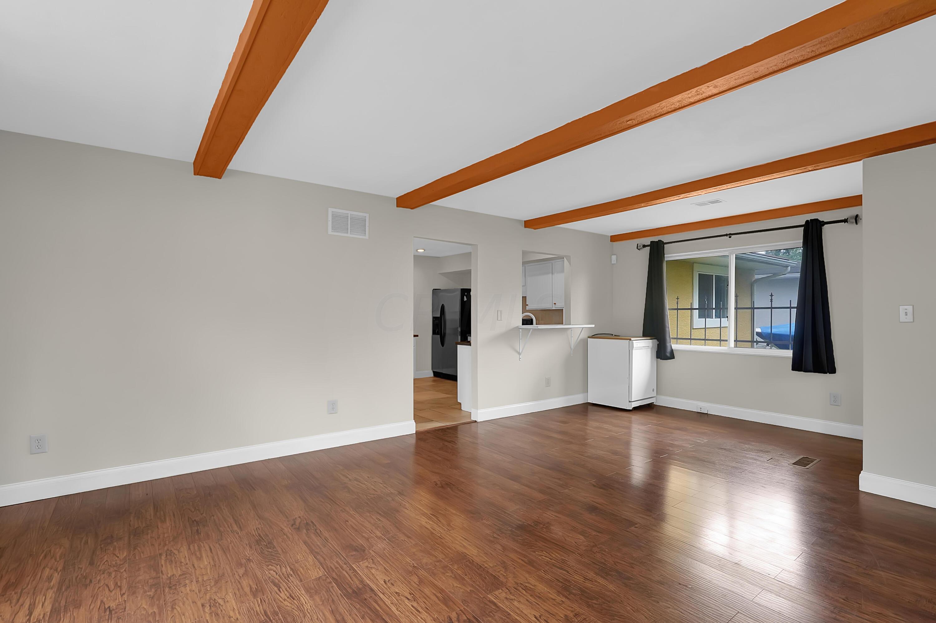 3599 Kirkwood Road Columbus, OH 43227 - Photo 14 of 38 DSC02143