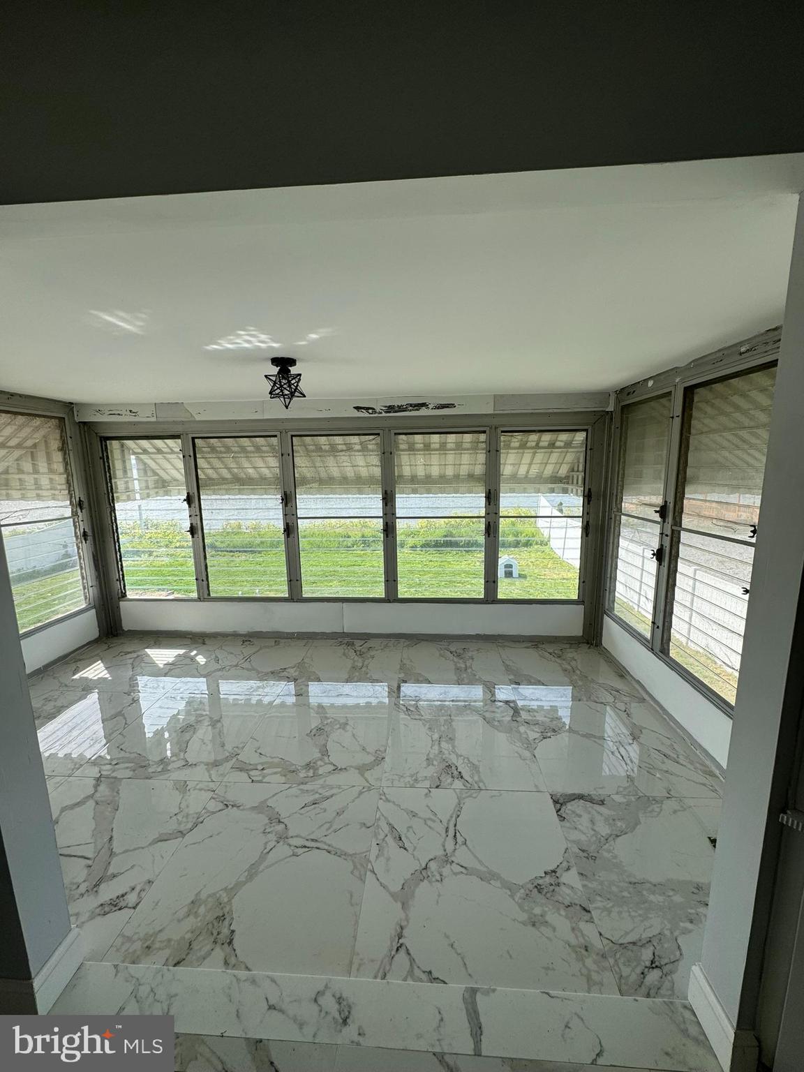 49 Delaware Drive Penns Grove, NJ 08069 - Photo 8 of 26