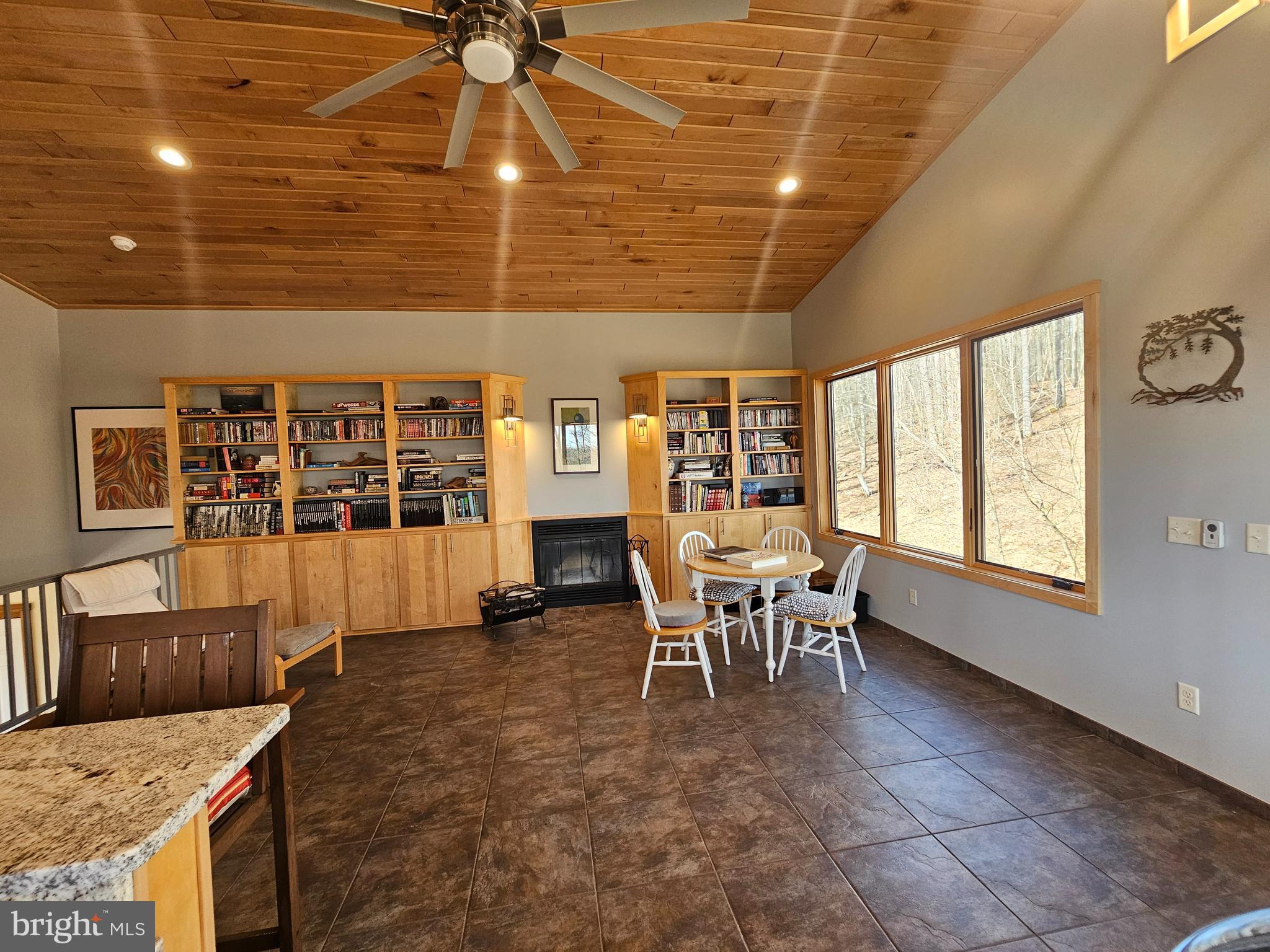 355 Lonesome Pine Road Oakland, MD 21550 - Photo 9 of 70 open