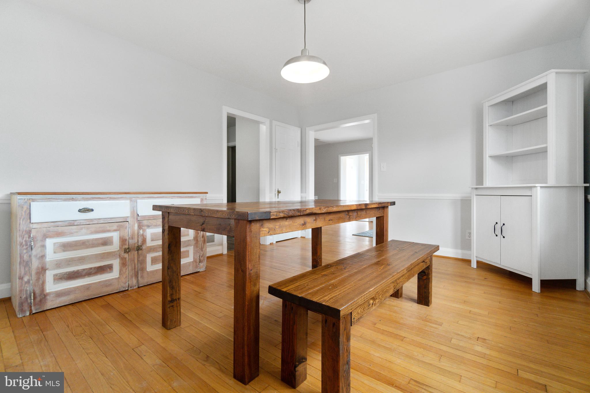 343 Stratford Road Baltimore, MD 21228 - Photo 14 of 41