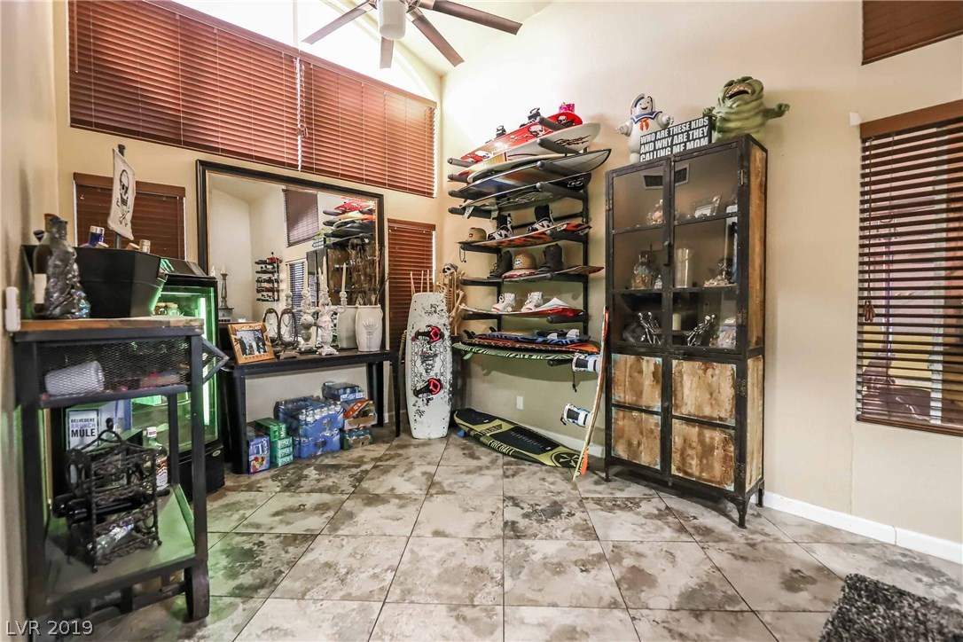 165 Lovett Road Henderson, NV 89015 - Photo 11 of 47 Gallery Image 11