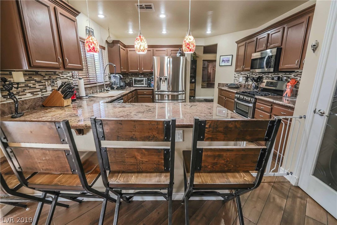 165 Lovett Road Henderson, NV 89015 - Photo 16 of 47 Gallery Image 16
