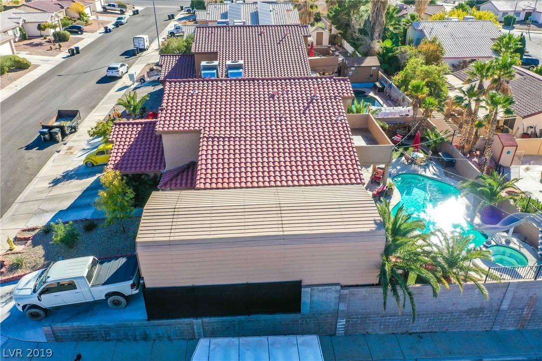 165 Lovett Road Henderson, NV 89015 - Photo 5 of 47 Gallery Image 5