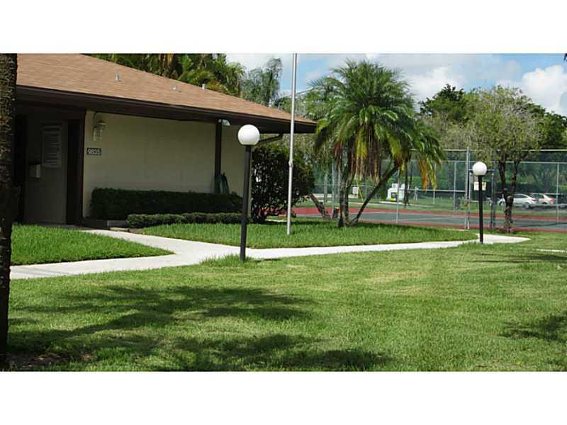 9706 West McNab Road, Unit 202 Tamarac, FL 33321 - Photo 19 of 21 Clubhouse