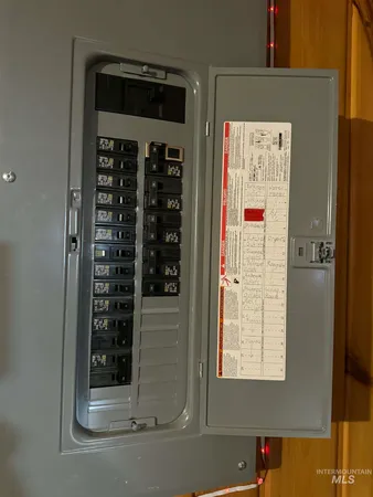 $302,000 | 1010 Idaho Street, Kamiah, ID 83536