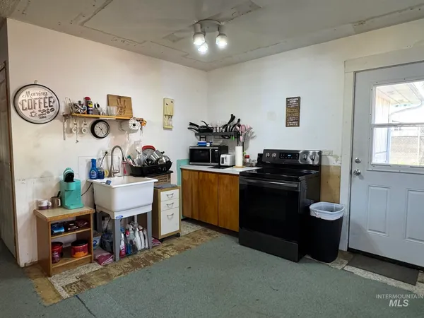 $302,000 | 1010 Idaho Street, Kamiah, ID 83536