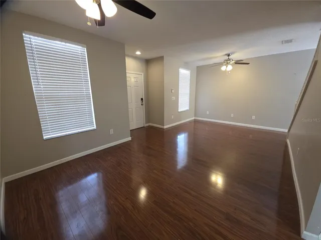 $1,750 | 30138 Barnaby Lane, Zephyrhills, FL 33543