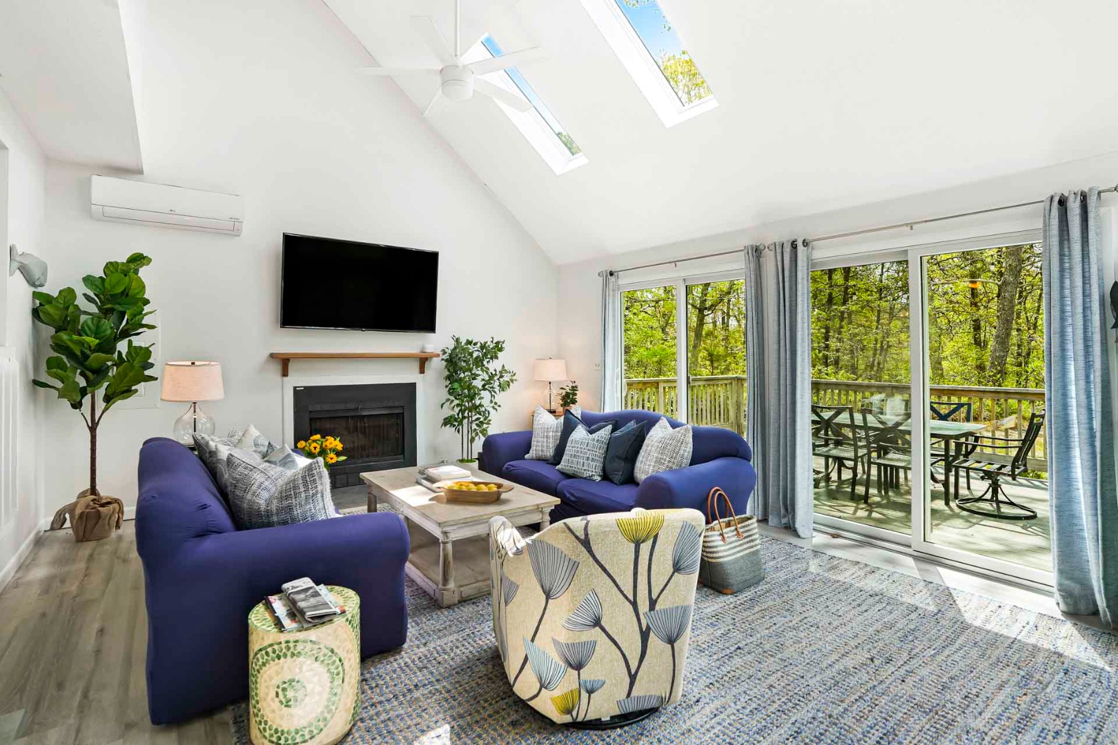 44 Prices Way Edgartown, MA 02539 - Photo 2 of 23