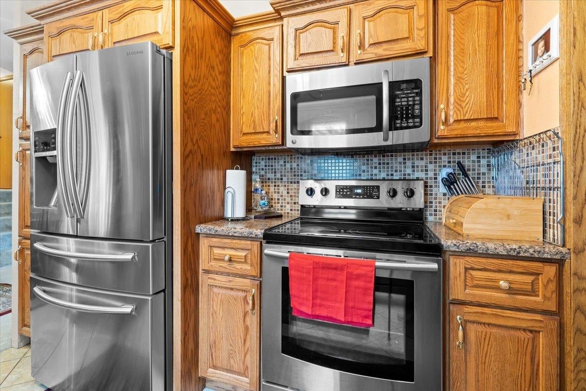 154 Barryington Drive Waterloo, IA 50701 - Photo 10 of 30 Gallery Image 10