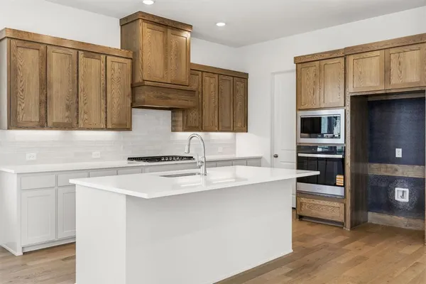 $549,990 | 560 Stark Mews, Celina, TX 75009