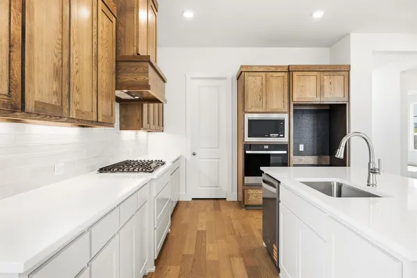 $549,990 | 560 Stark Mews, Celina, TX 75009