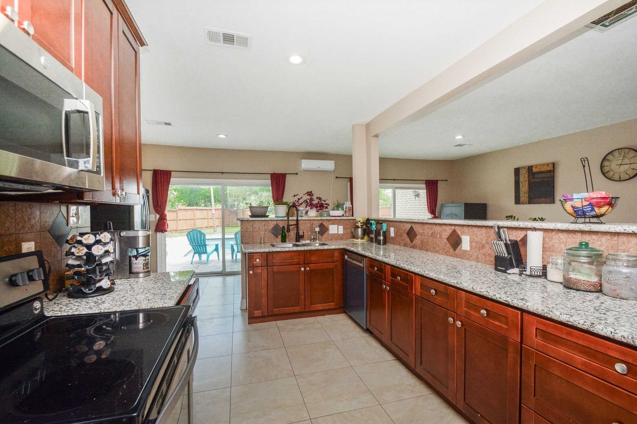 1402 Chestnut Ridge Road Kingwood, TX 77339 - Photo 21 of 32