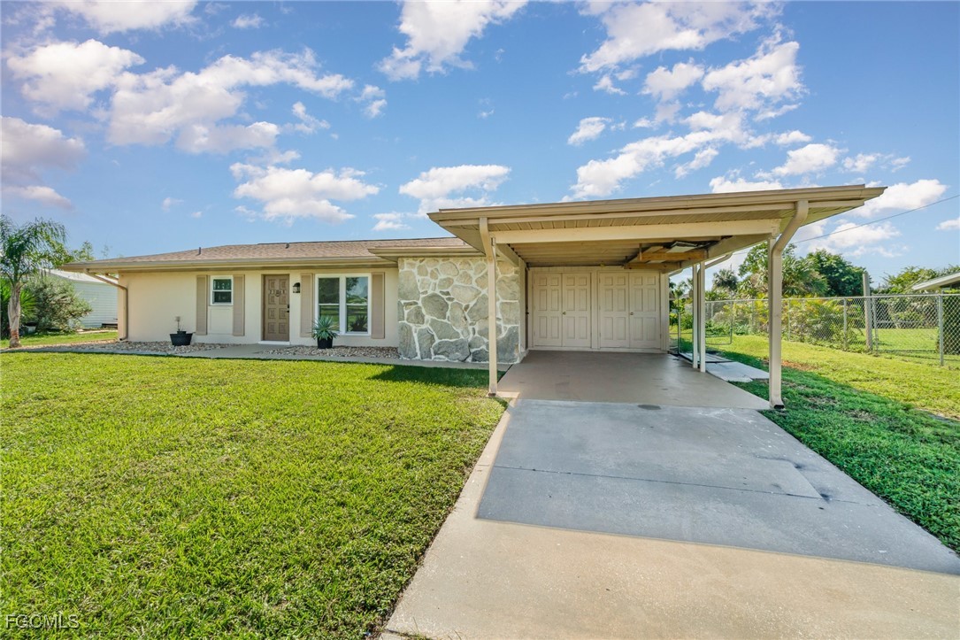 2368 Starlite Lane Port Charlotte, FL 33952 - Photo 8 of 34