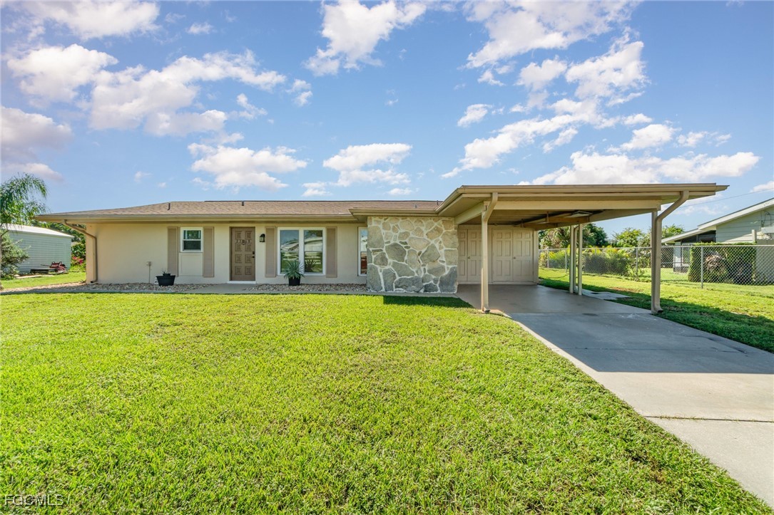 2368 Starlite Lane Port Charlotte, FL 33952 - Photo 9 of 34