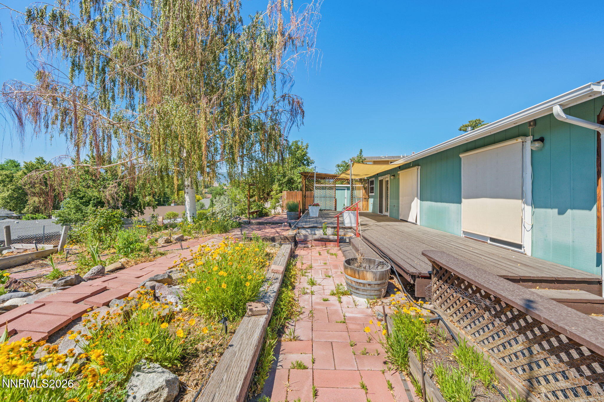 2230 King Edward Drive Reno, NV 89503 - Photo 41 of 51 45-web-or-mls-A7V05192