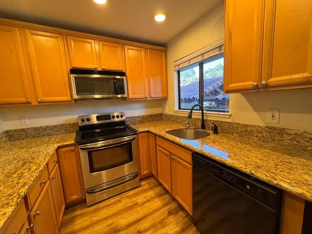 $378,000 | 912 South Villa Way, Walnut Creek, CA 94595