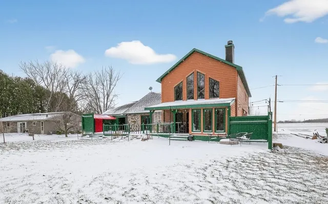 $575,000 | 6764 Lee Harbor Lane, Oshkosh, WI 54902