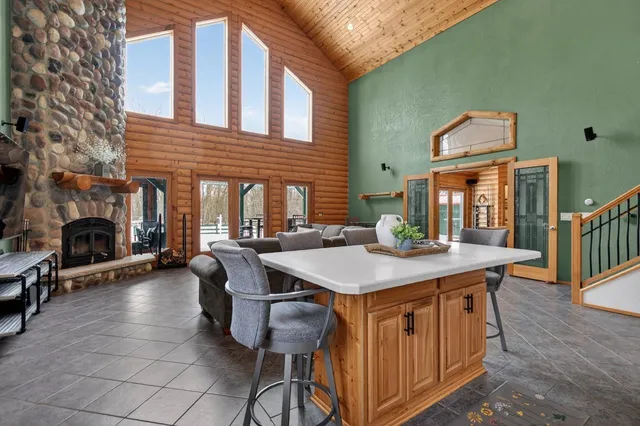 $575,000 | 6764 Lee Harbor Lane, Oshkosh, WI 54902