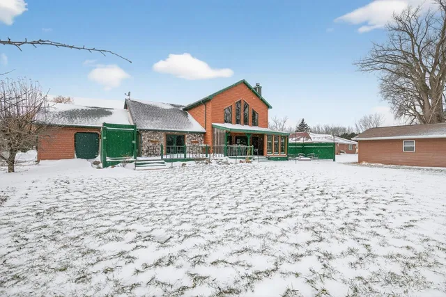 $575,000 | 6764 Lee Harbor Lane, Oshkosh, WI 54902