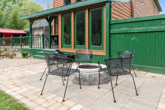 $575,000 | 6764 Lee Harbor Lane, Oshkosh, WI 54902