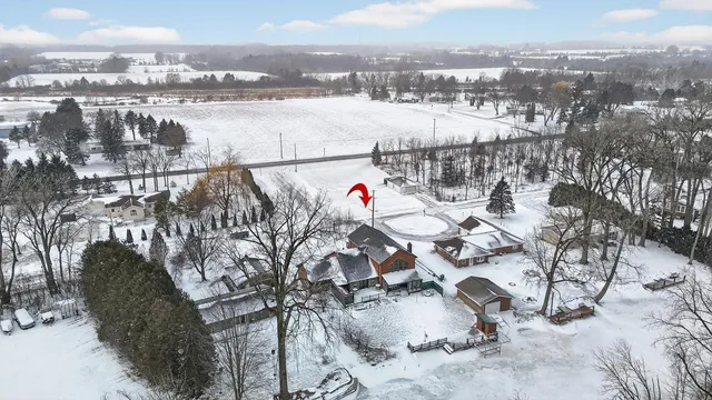 $575,000 | 6764 Lee Harbor Lane, Oshkosh, WI 54902