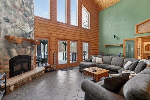 $575,000 | 6764 Lee Harbor Lane, Oshkosh, WI 54902