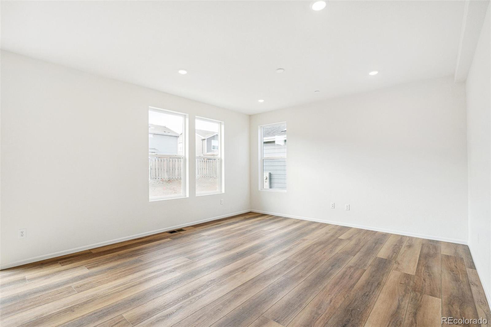 13402 East 110th Way Commerce City, CO 80022 - Photo 9 of 33