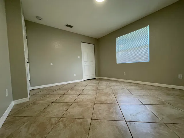 $1,800 | 2886 Harson Way, Fort Pierce, FL 34946