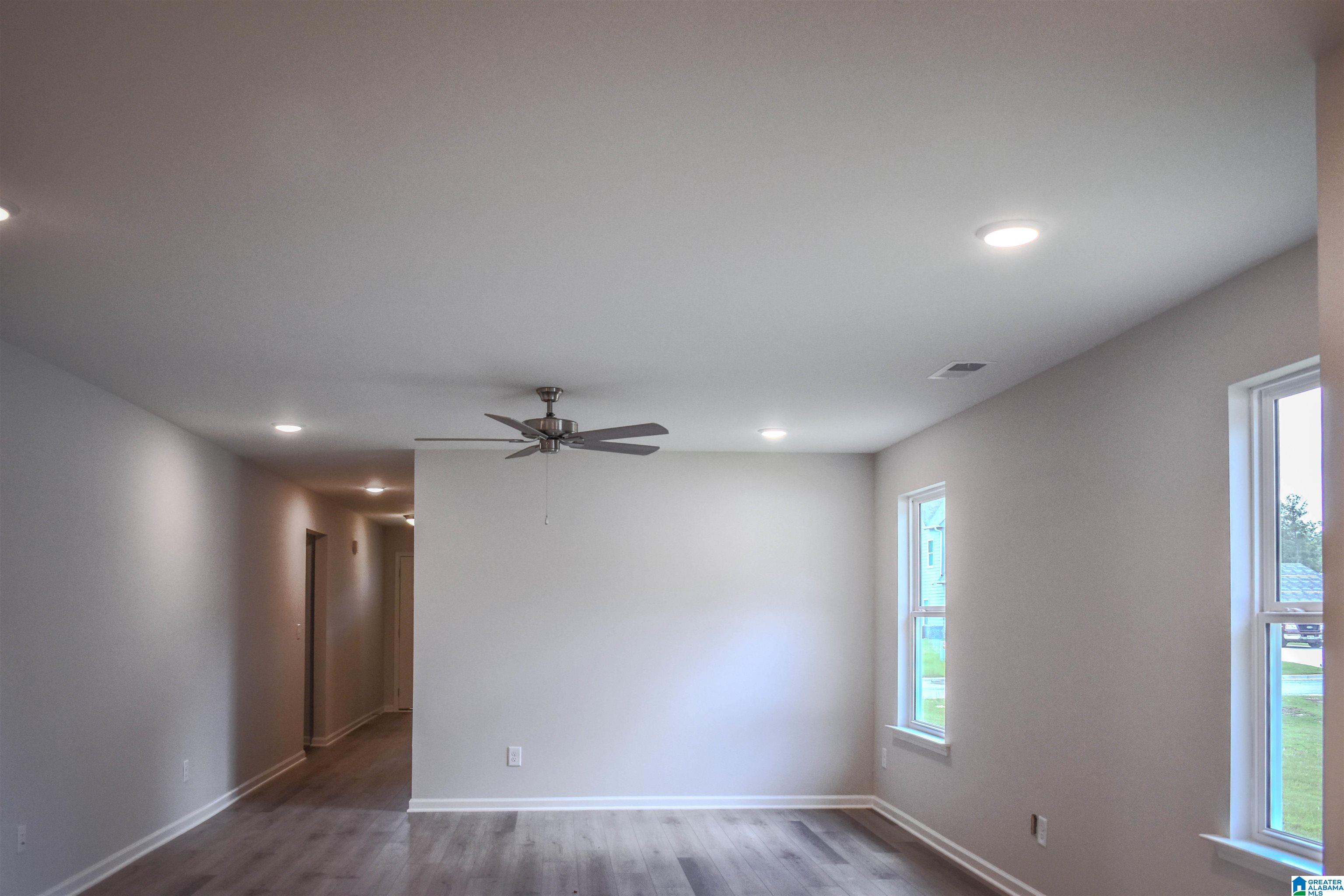 2005 Baxter Avenue Springville, AL 35146 - Photo 12 of 41