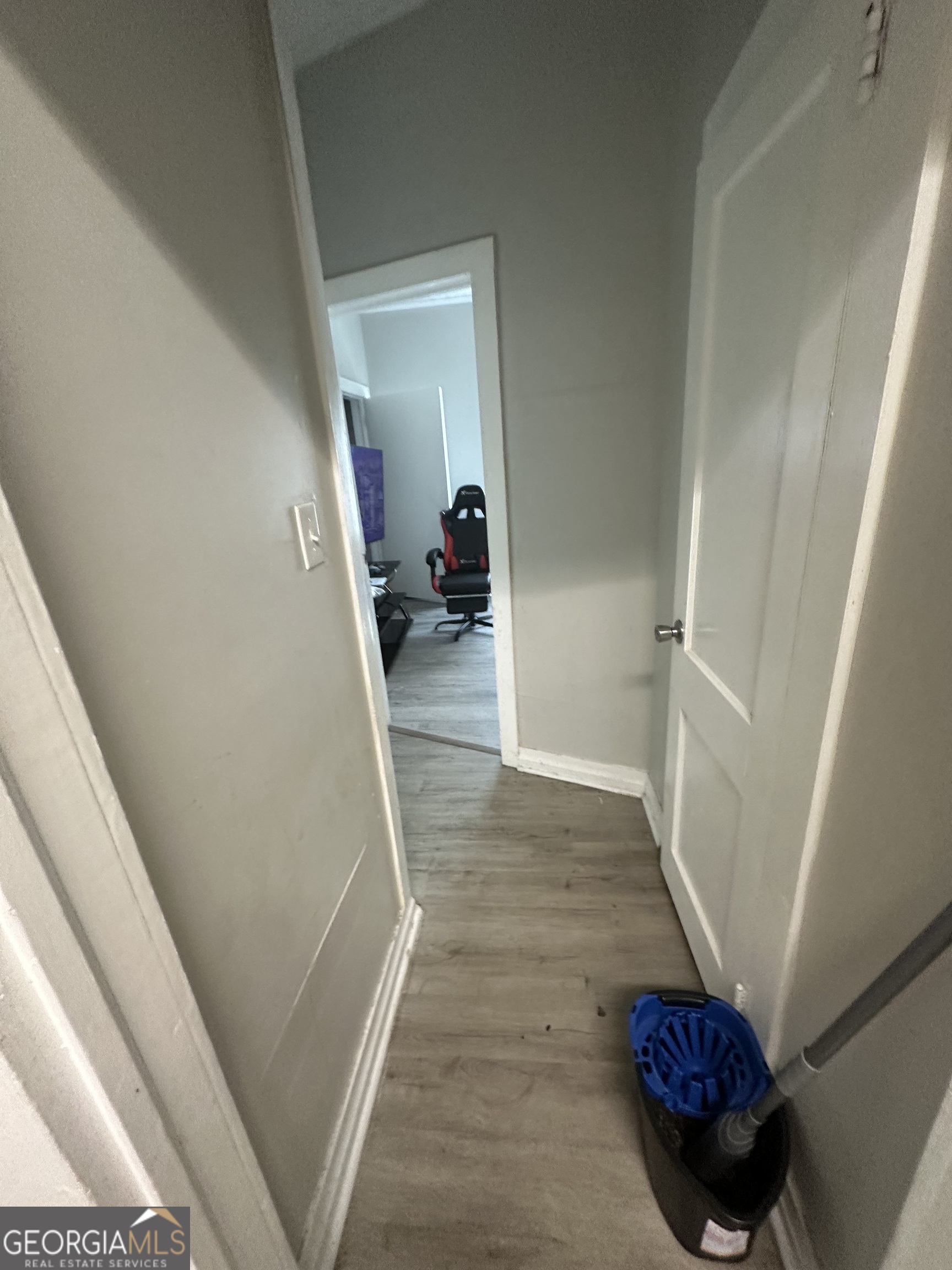 193 Frazier Drive Southeast Milledgeville, GA 31061 - Photo 25 of 38 a view of a hallway view with staircase