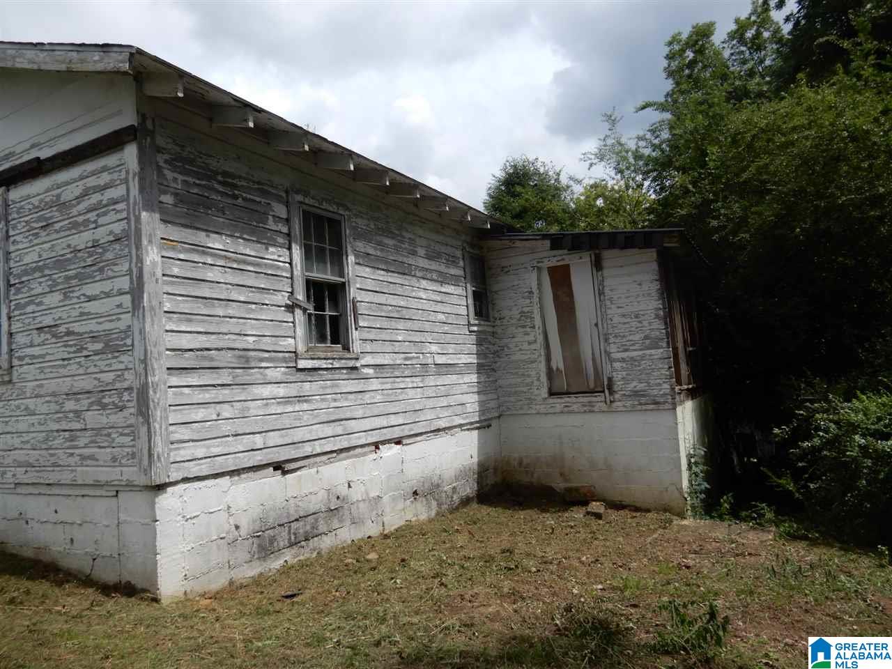 210 Monsanto Road Anniston, AL 36201 - Photo 2 of 9