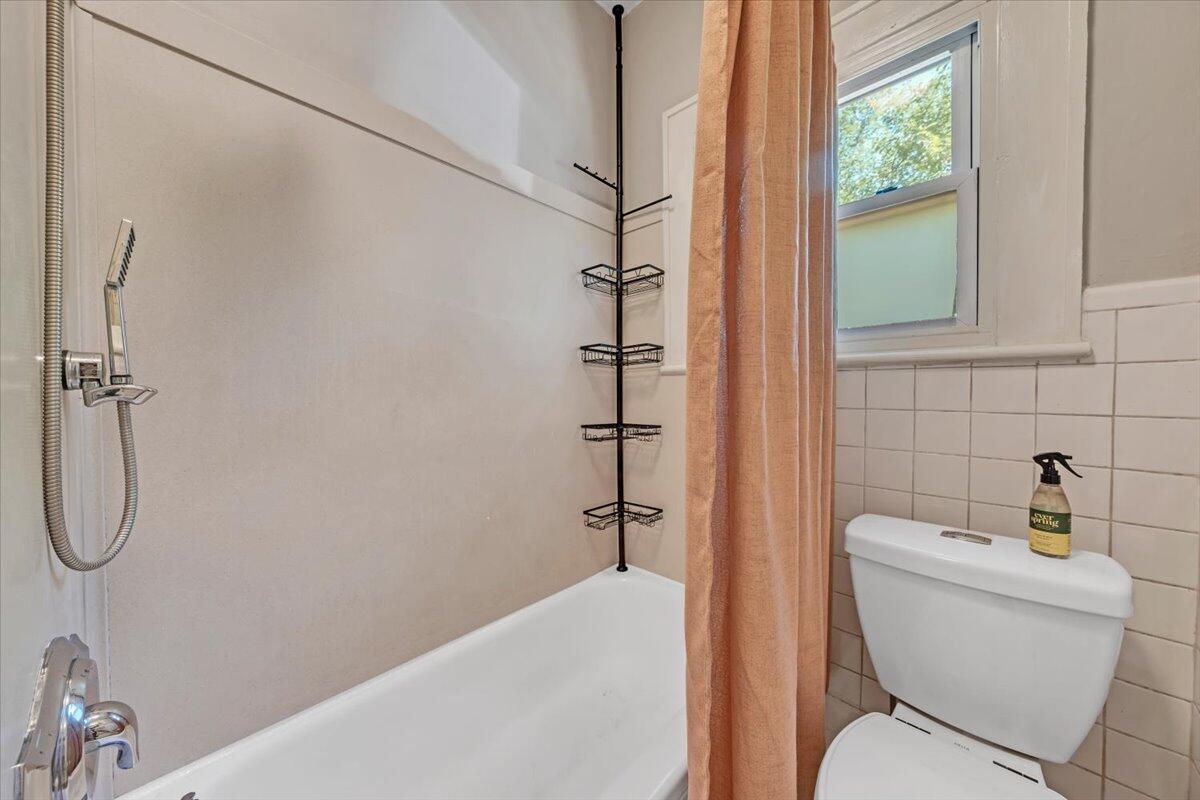 1205 Summit Avenue Southwest Roanoke, VA 24015 - Photo 30 of 52 30-MIB09155
