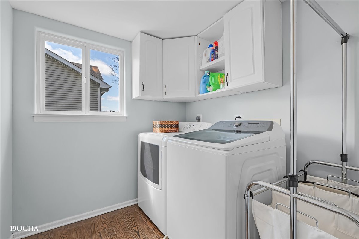 4301 Anthony Lane Plainfield, IL 60586 - Photo 14 of 31 a utility room with fridge dryer and washer