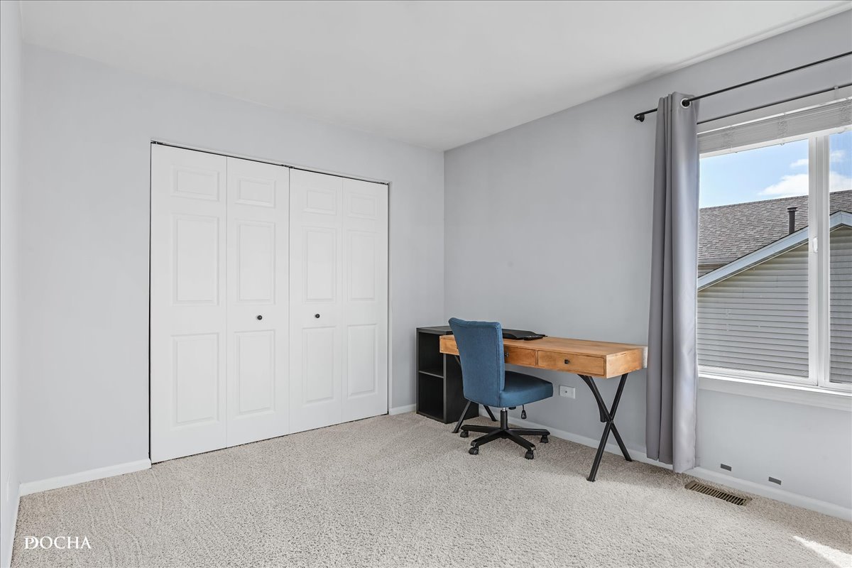 4301 Anthony Lane Plainfield, IL 60586 - Photo 21 of 31 a view of workspace with chair