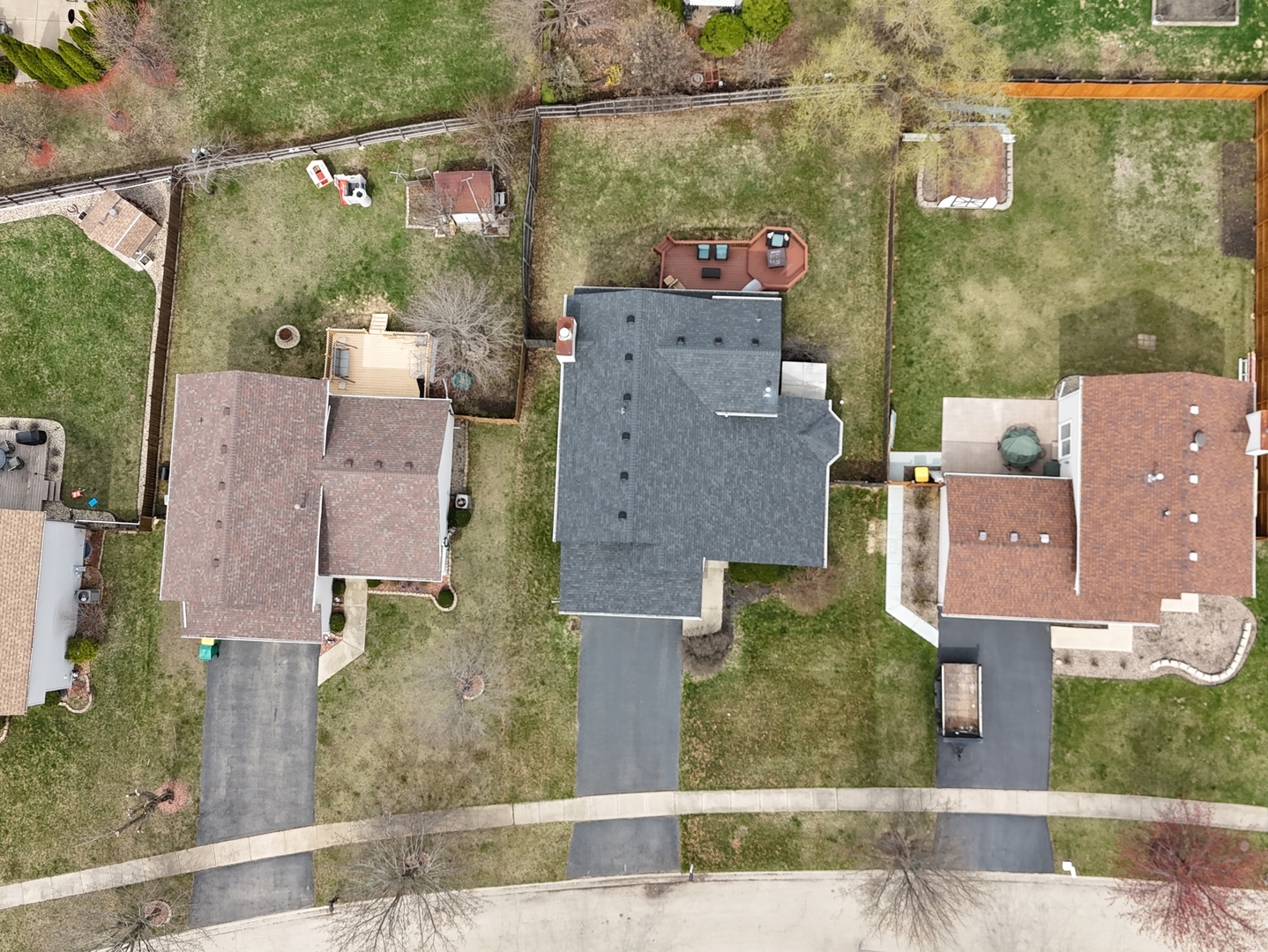 4301 Anthony Lane Plainfield, IL 60586 - Photo 25 of 31 an aerial view of residential houses with outdoor space