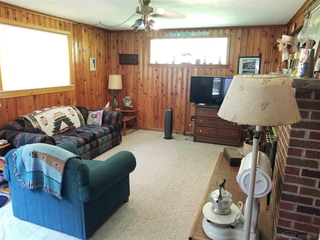 7464 Shoreward Road Lexington, MI 48450 - Photo 5 of 31