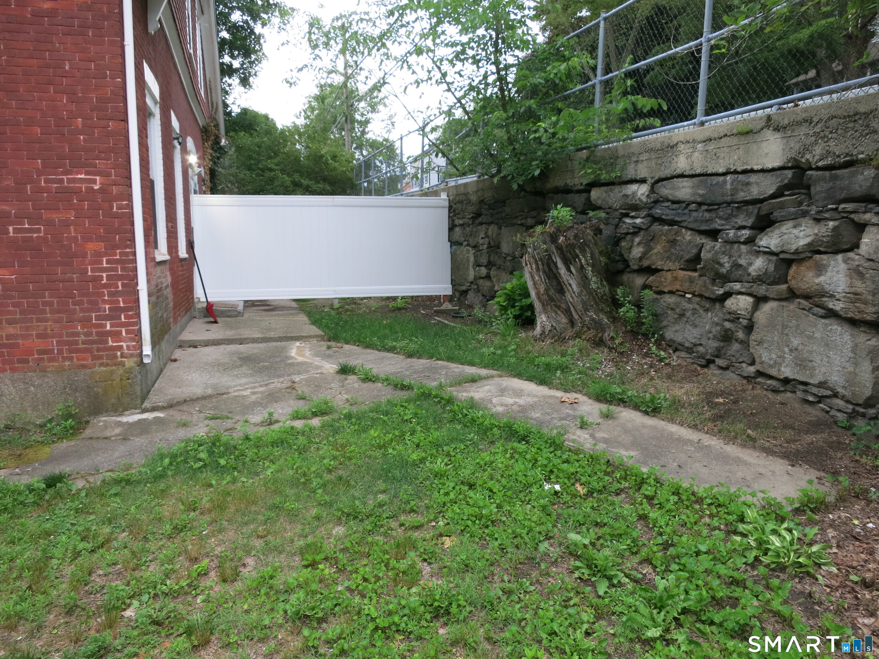 983 Riverside Drive Thompson, CT 06255 - Photo 14 of 22
