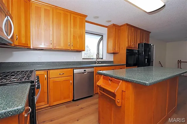 $335,000 | 628 Otto Drive, Jackson, MO 63755