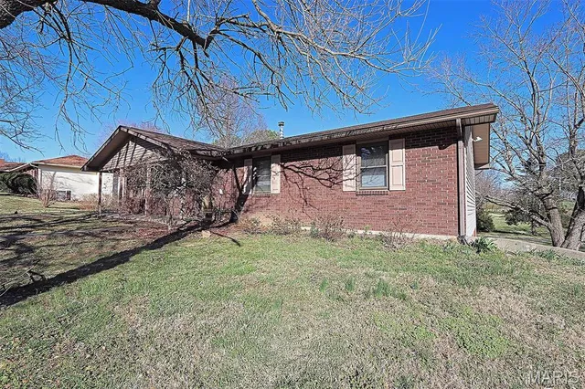 $335,000 | 628 Otto Drive, Jackson, MO 63755