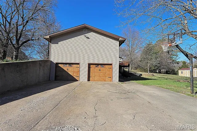 $335,000 | 628 Otto Drive, Jackson, MO 63755