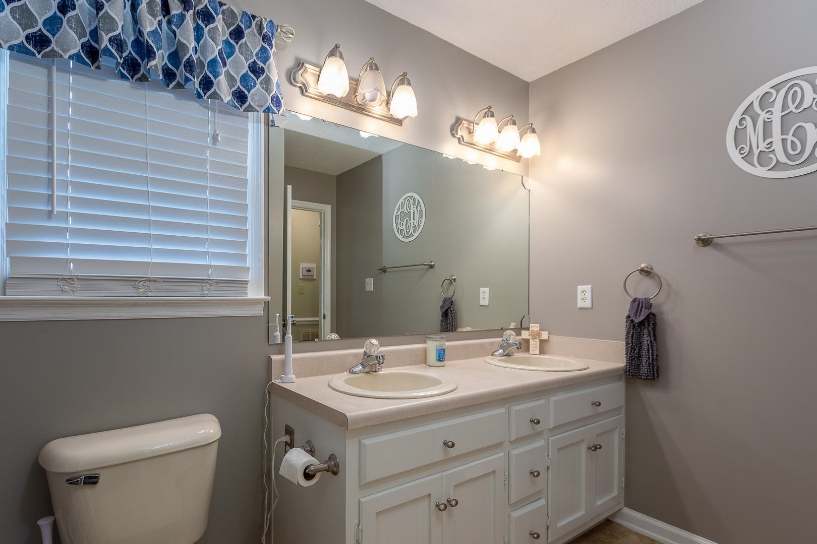 515 Lassiter Road Newton Grove, NC 28366 - Photo 20 of 29 Photo 20