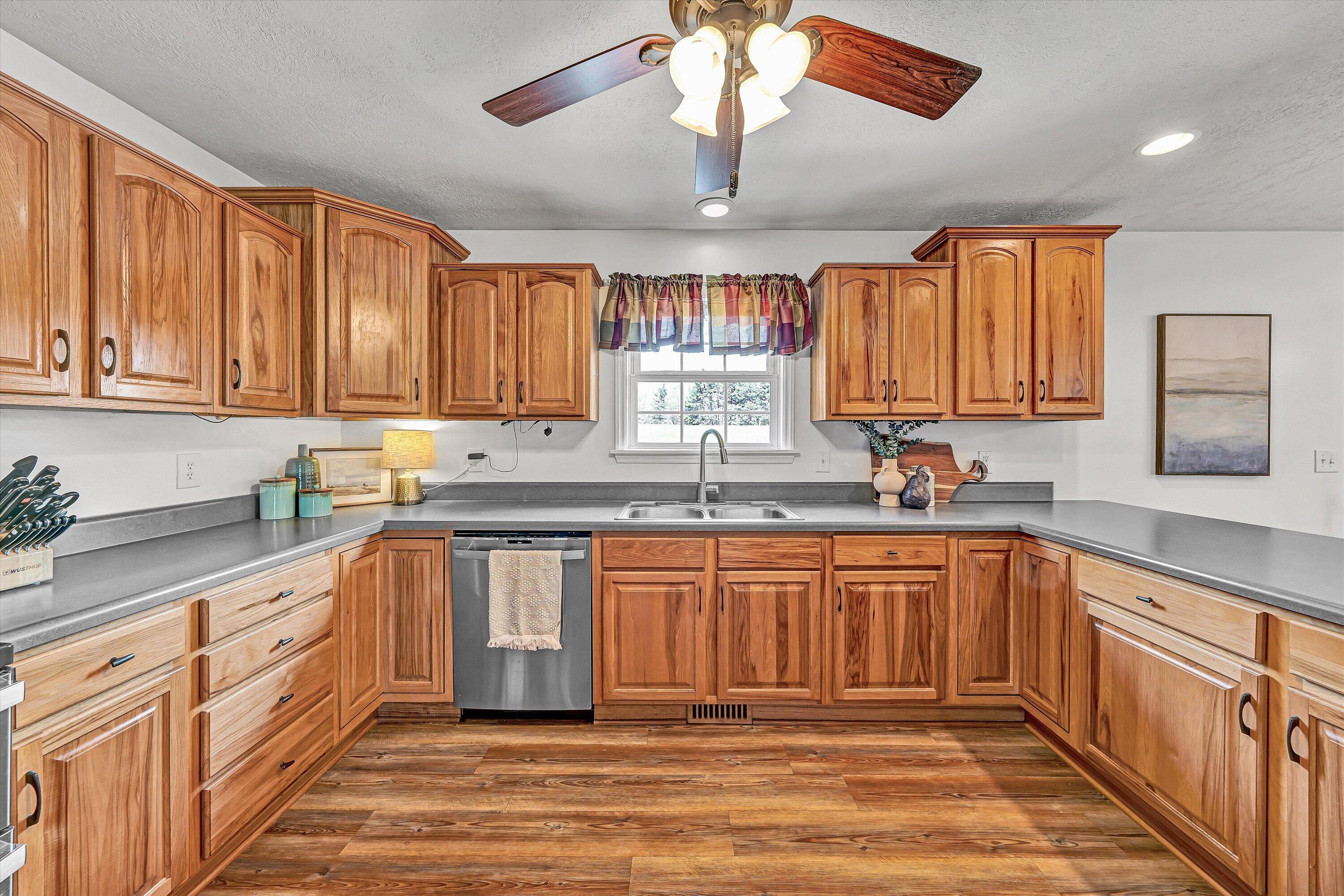 1757 Daniels Run Road Northeast Check, VA 24072 - Photo 20 of 72 20-DSC00187
