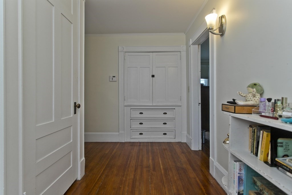 44 Fairfield Street Springfield, MA 01108 - Photo 31 of 41 a view of hallway with wooden floor